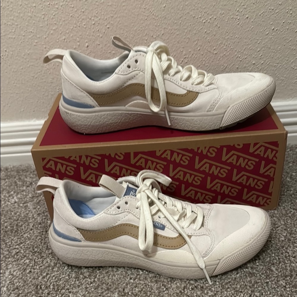 EUC Vans Women's Ultra Range Exo - Marshmello